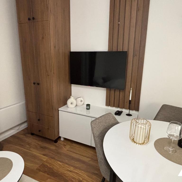 Apartman Victory - Studio with Mountain View - 8