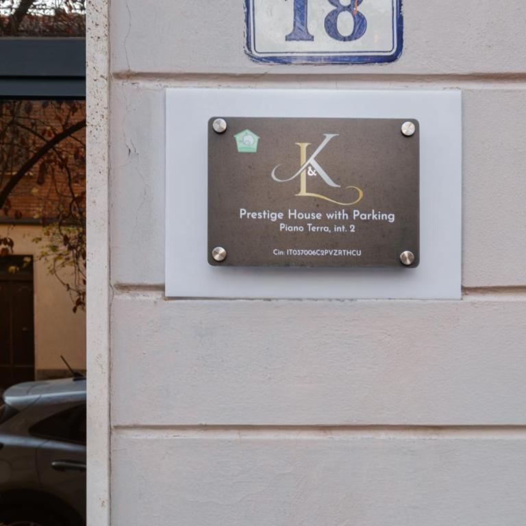L&K Prestige House with Parking - Sant'Orsola - Appartamento Premium con 3 Camere da Letto - 74