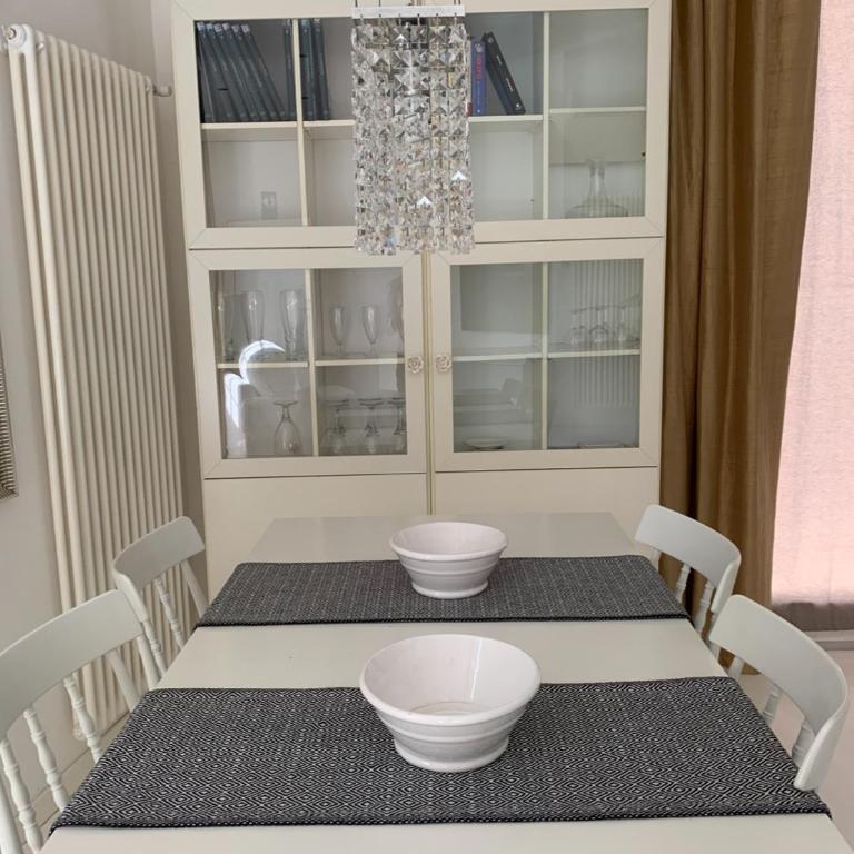 Rome, Beautiful Apartment in a Vintage Building - Appartamento con 2 Camere da Letto - 15
