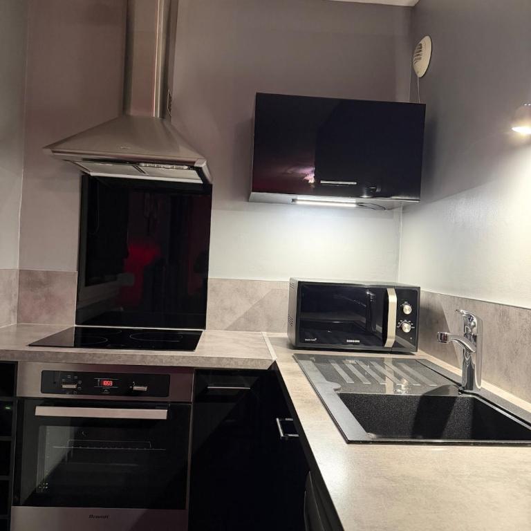 La douce parenthèse - One-Bedroom Apartment - 13