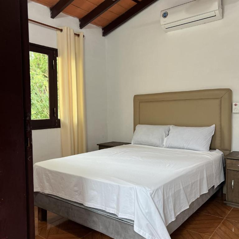 Los Cantares - Superior Bungalow - 3
