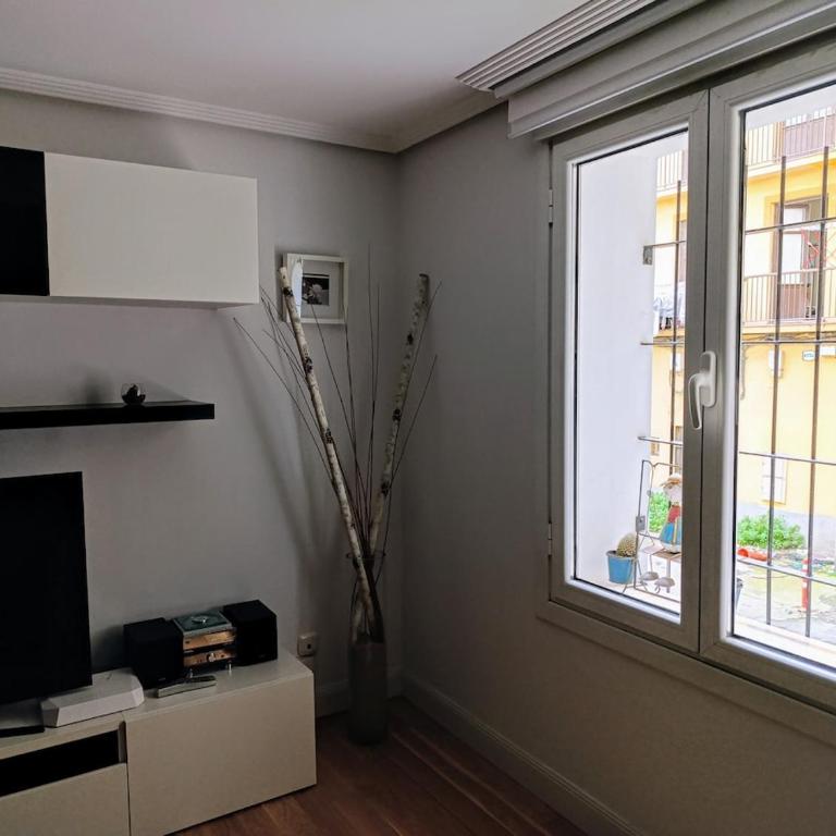 Tranquilidad, Pintxos y Playa en el barrio de moda Gros ESS02855 - Apartamento de 2 dormitorios - 4