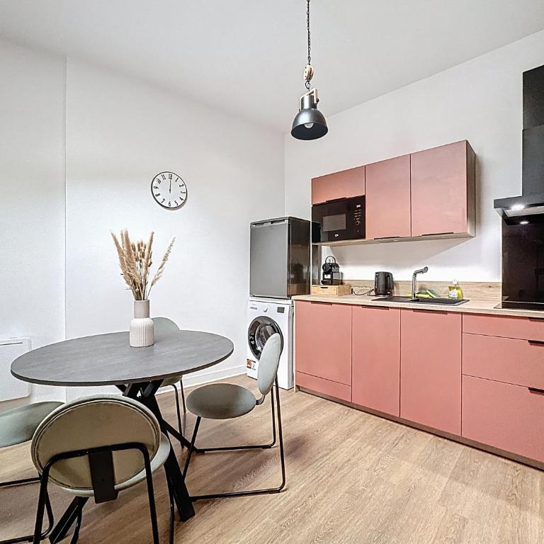 Tour d'Auvergne - Appartements en plein centre ville, proche de la cathédrale et de la place de Jaude - Appartement 1 Chambre - 4
