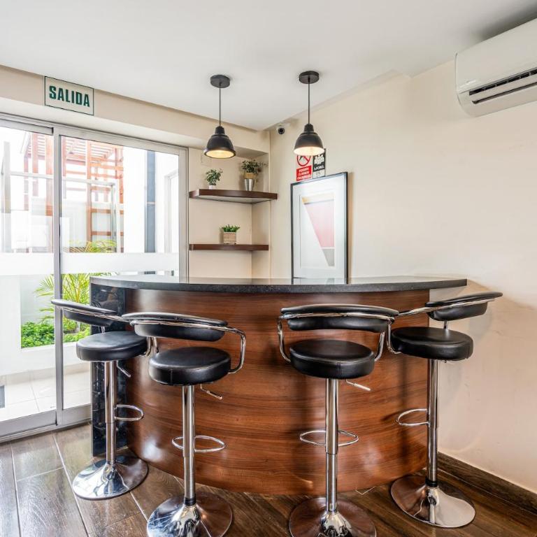 Barranco Signature Apartments by Geko - One-Bedroom Loft Apartment with One Queen Bed - 18