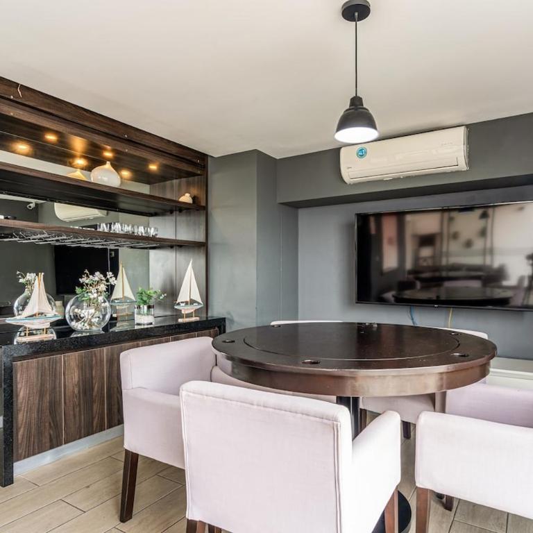 Barranco Signature Apartments by Geko - One-Bedroom Loft Apartment with One Queen Bed - 21