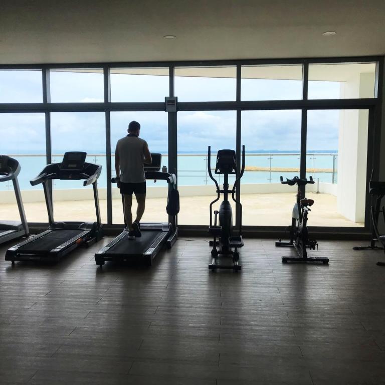 Sky Ocean View - Two-Bedroom Apartment - 36
