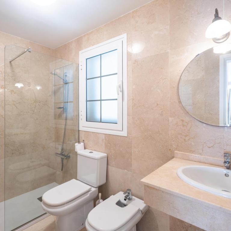 La Caleta Luxury Seaside Villa with 3 Bedrooms and Private Pool - Villa de 3 dormitorios - 33