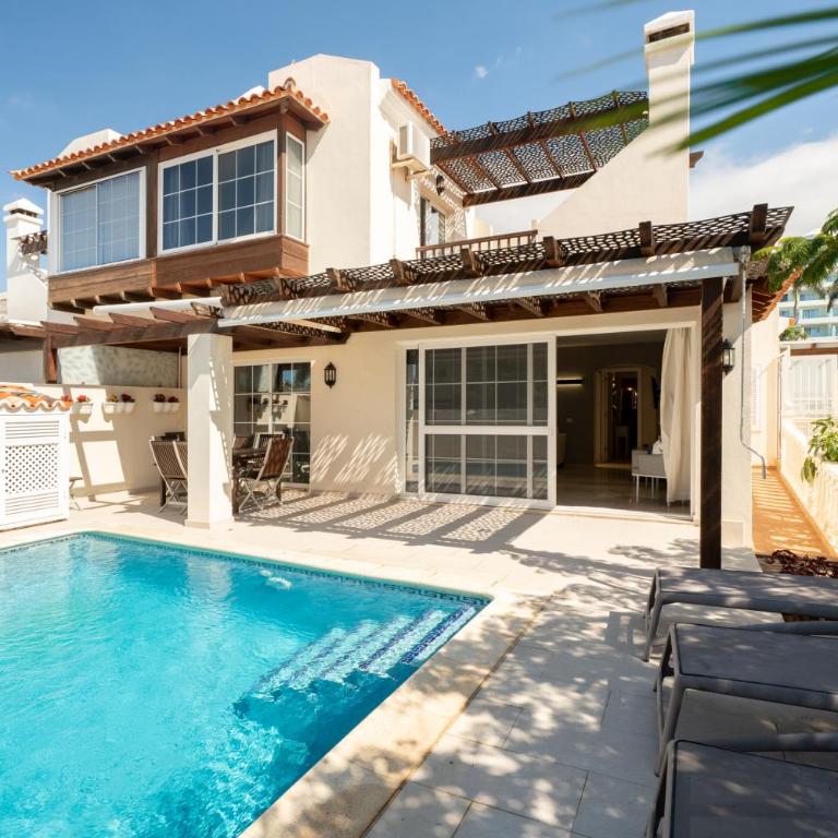 La Caleta Luxury Seaside Villa with 3 Bedrooms and Private Pool - Villa de 3 dormitorios - 10