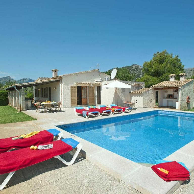 Villa Casa Margarita by Villa Plus - Villa - 1