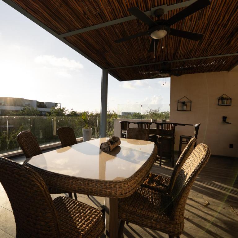 Magical 2 Penthouses & Apartment with 2 Private Pools and Jacuzzi - Apartamento - 10