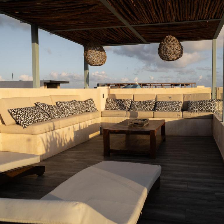Magical 2 Penthouses & Apartment with 2 Private Pools and Jacuzzi - Apartamento - 9