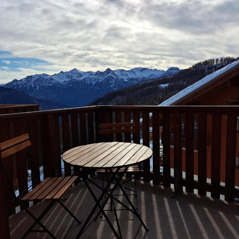 - Appartement avec balcon - 2 personnes - Studio mit Bergblick - 11