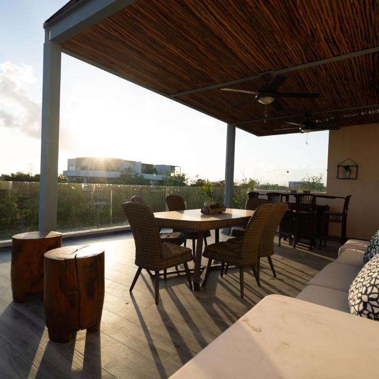 Magical 2 Penthouses & Apartment with 2 Private Pools and Jacuzzi - Apartamento - 23
