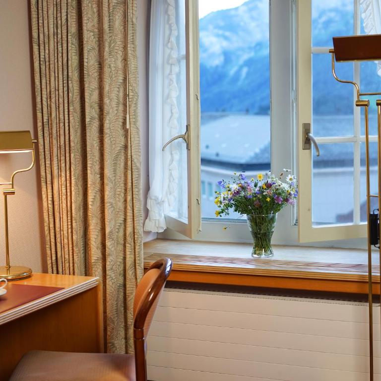 Thermal Hotels & Walliser Alpentherme Leukerbad - Doppelzimmer Maison Blanche - 2