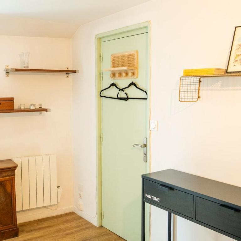 Studio au pied du Château - centre Caen - tram - Appartamento con 1 Camera da Letto - 15