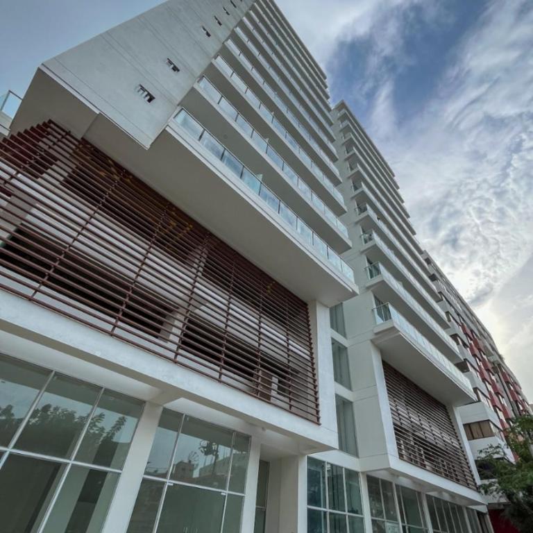 SKY Tower Apartamento 702 - Apartamento de 2 dormitorios - 2
