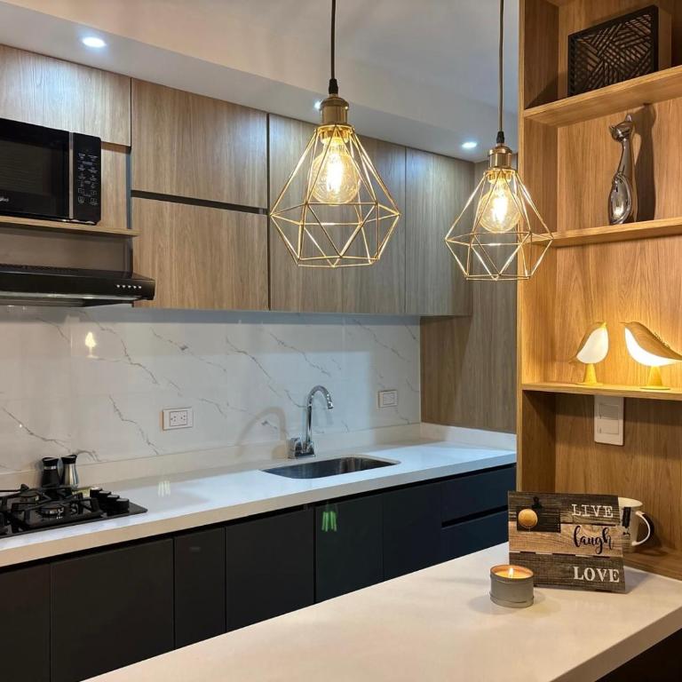 Golden Stays - Paisajes de ensueño en el Norte de Armenia - Apartamento de 3 dormitorios con vistas a las montañas - 11