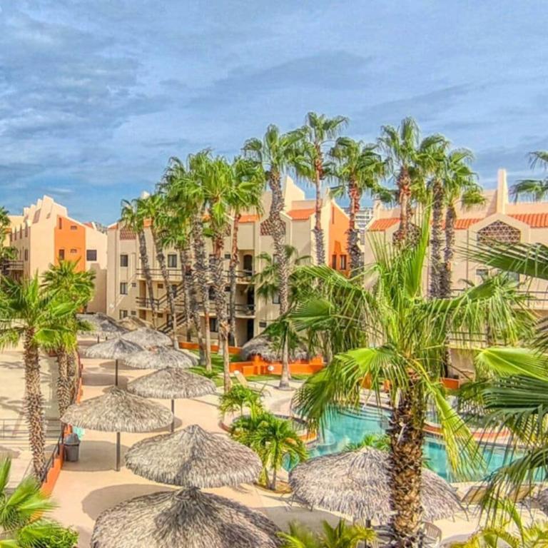 Penthouse 2BD+Room • 2 Terraces • Pools•Near Beach - Apartment - 15