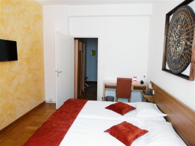 Hostellerie du XVI Siècle - Standard Zweibettzimmer - 19