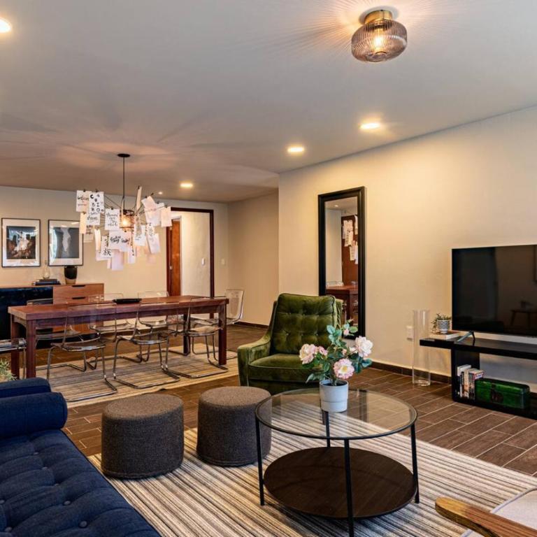 Private Balcony Home with Parking - Apartamento - 9
