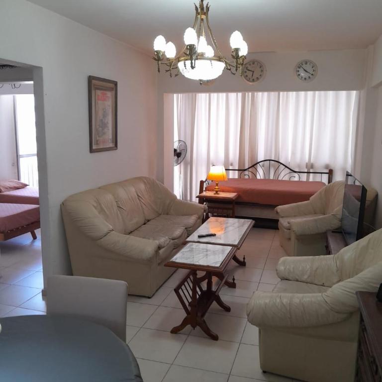 Colón y Güemes - Apartamento de 2 dormitorios - 13