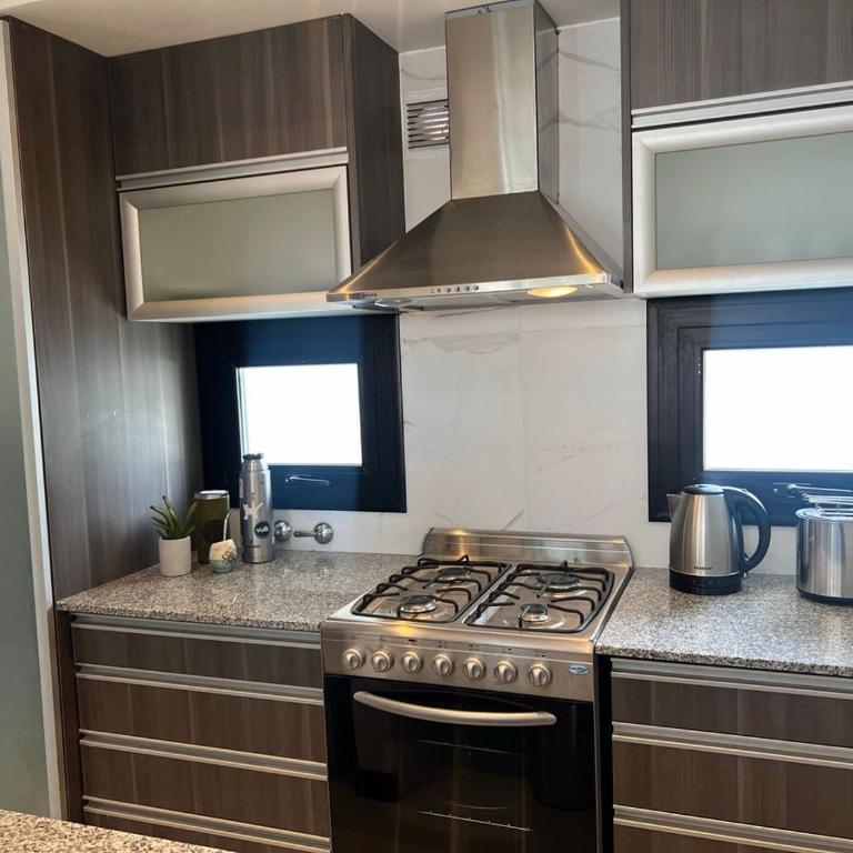 Departamento Nuevo Zona Güemes-Aldrey con cochera - Apartamento de 2 dormitorios - 24