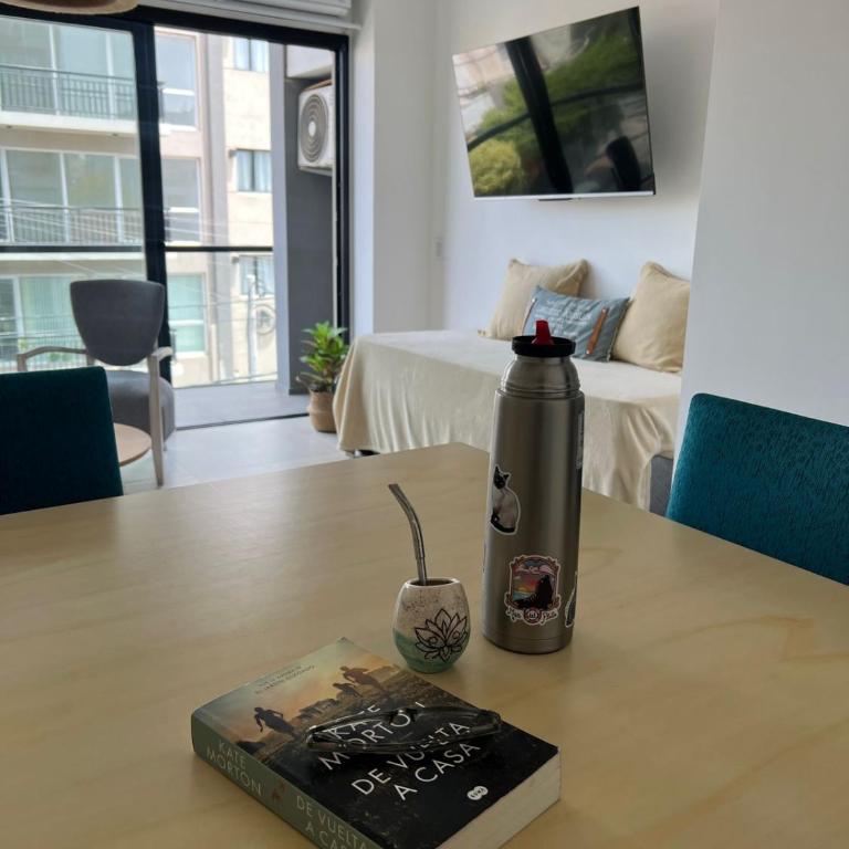 Departamento Nuevo Zona Güemes-Aldrey con cochera - Apartamento de 2 dormitorios - 35
