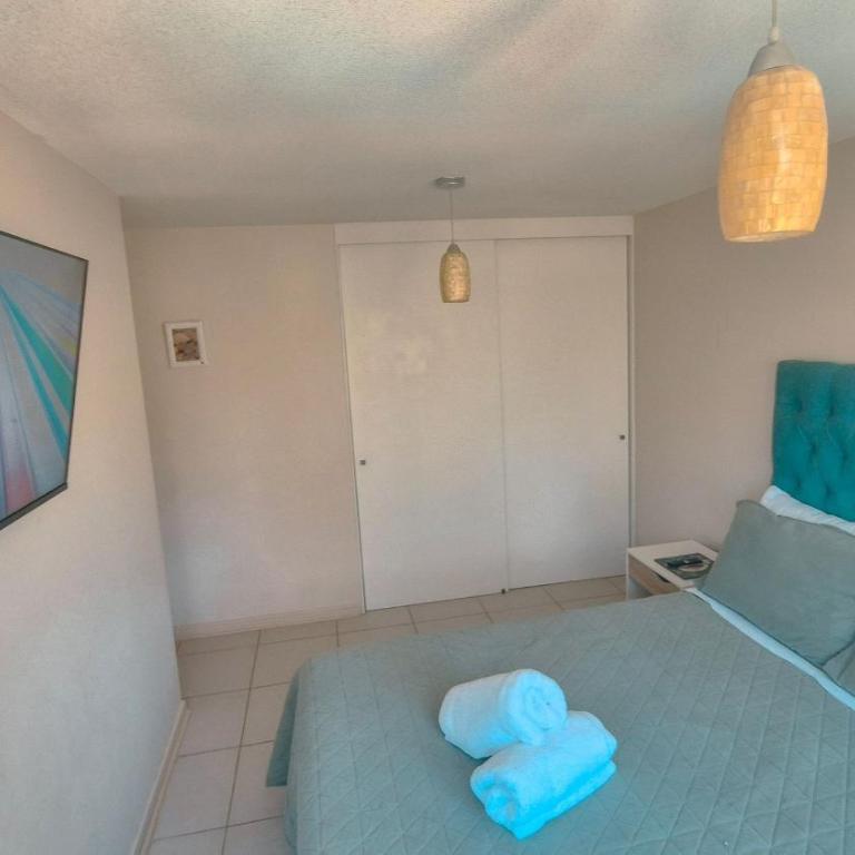 VR | Algarrobo Playa Mirasol 5PAX mar cerca, piscina, hermosa decoración, parking free - Three-Bedroom Apartment - 13