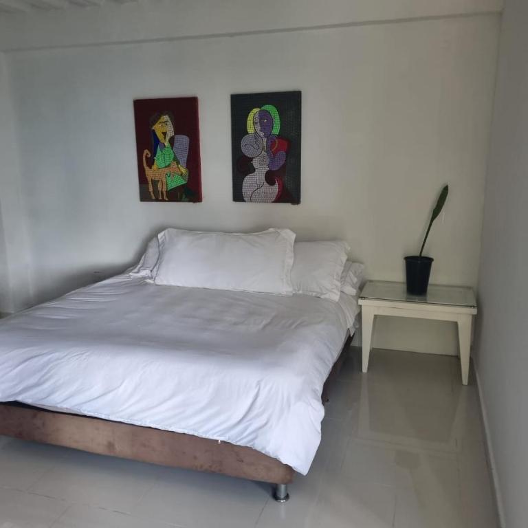 Studio Jardin - One-Bedroom Apartment - 2