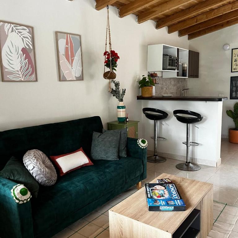 Casa Moderna en el Bosque Jacuzzi y Deck Privado - Villa de 2 dormitorios - 34