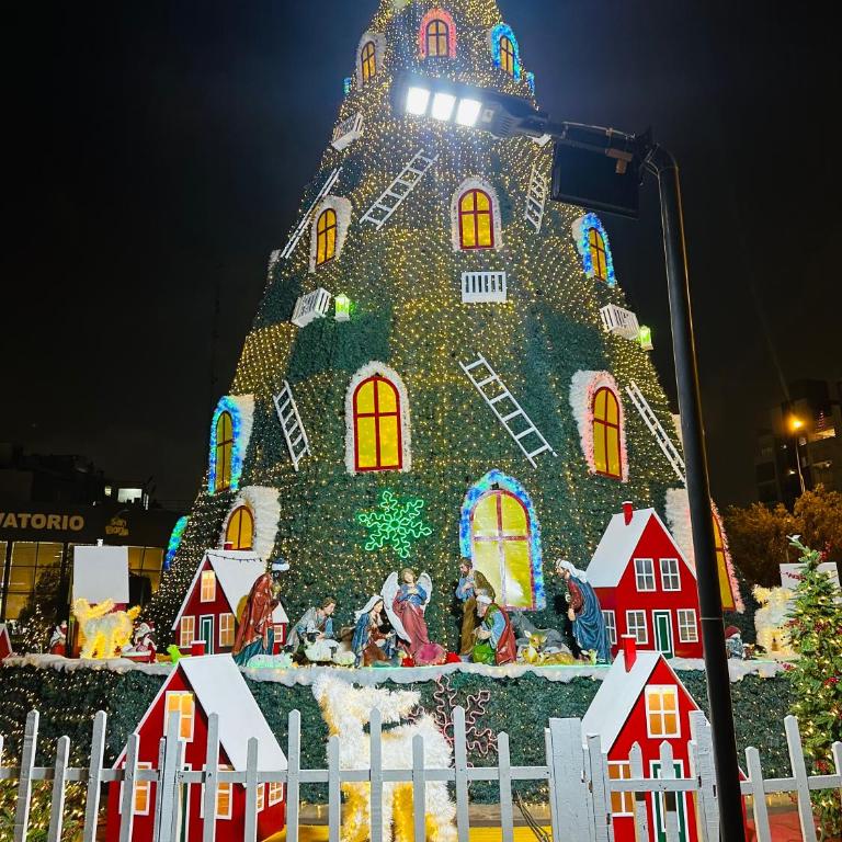 Apartamento San Borja - Three-Bedroom Apartment - 28