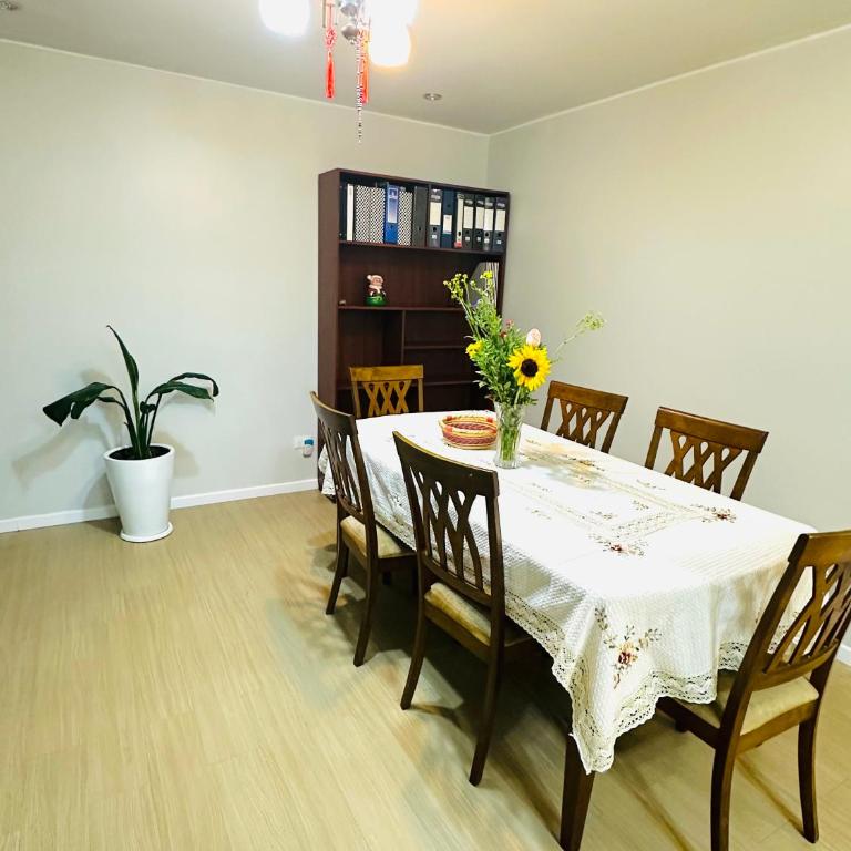 Apartamento San Borja - Three-Bedroom Apartment - 4