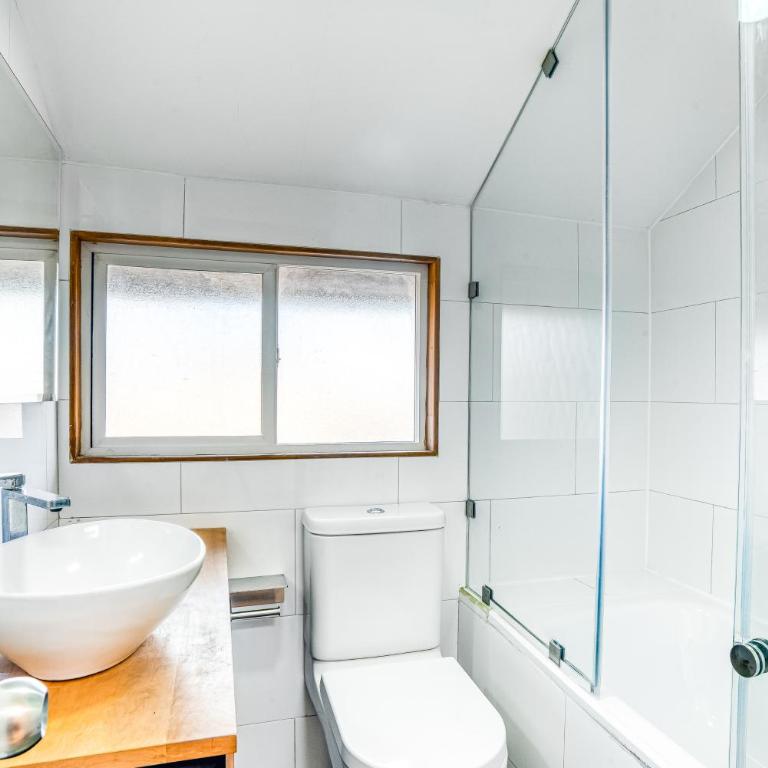Sweet Frutillar Hostel - Double Room with Shared Bathroom - 6