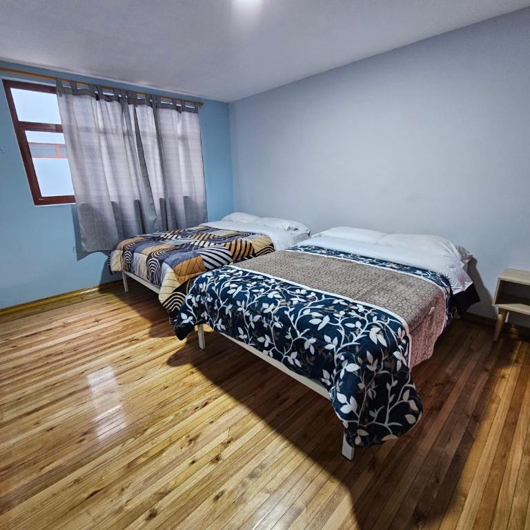 Hospedaje Familiar Ecuador - Apartamento Deluxe de 3 dormitorios - 4