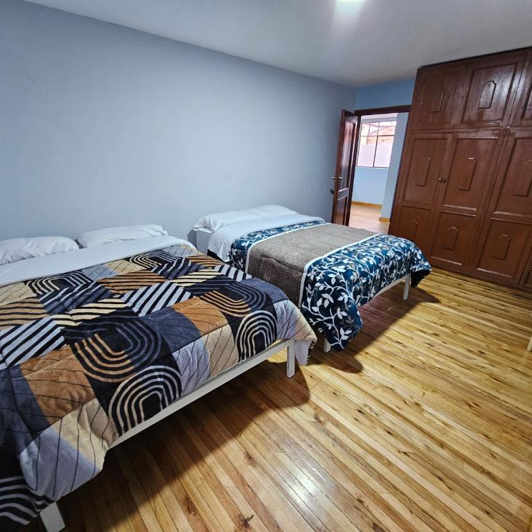 Hospedaje Familiar Ecuador - Apartamento Deluxe de 3 dormitorios - 6