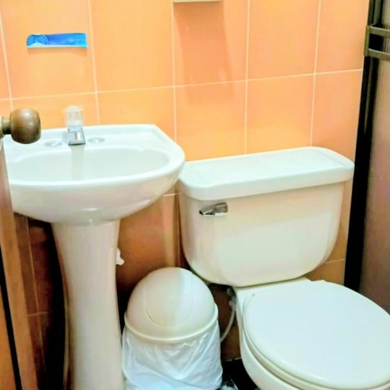 Hotelycafé sueños cafeteros - Habitación Doble con baño privado - 8