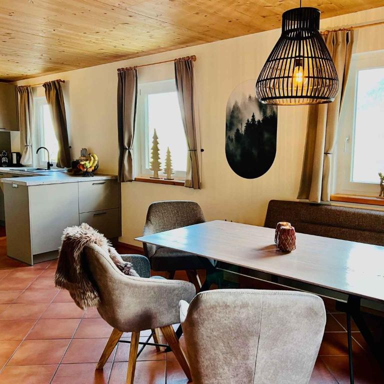 Holiday home in Annaberg im Lammertal - Tennengau 51127 - Chalet - 1