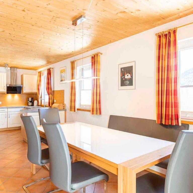 Holiday home in Annaberg im Lammertal - Tennengau 51127 - Chalet - 13