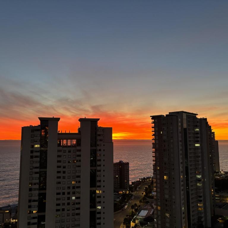 Exclusivo departamento con vista al mar - Two-Bedroom Apartment - 1