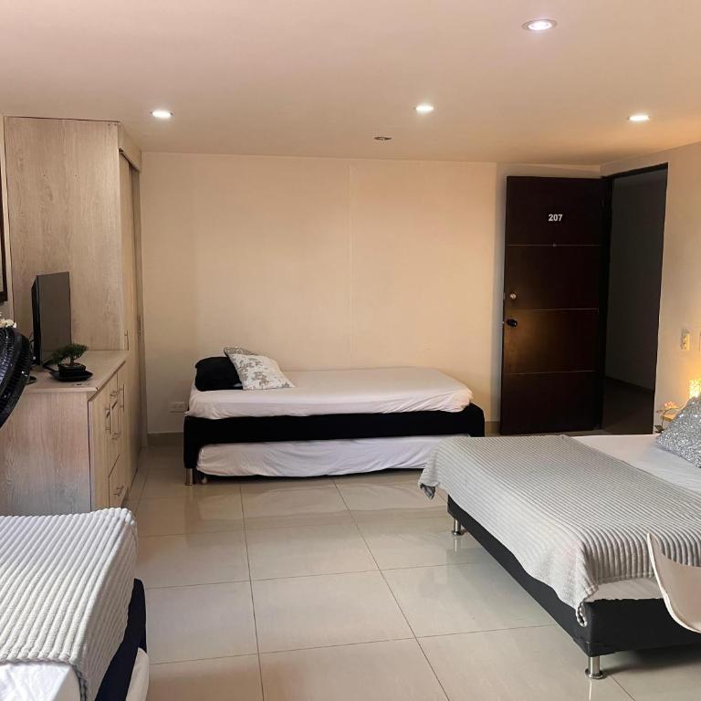 Excelente Apartamento - Estudio Familiar - 25