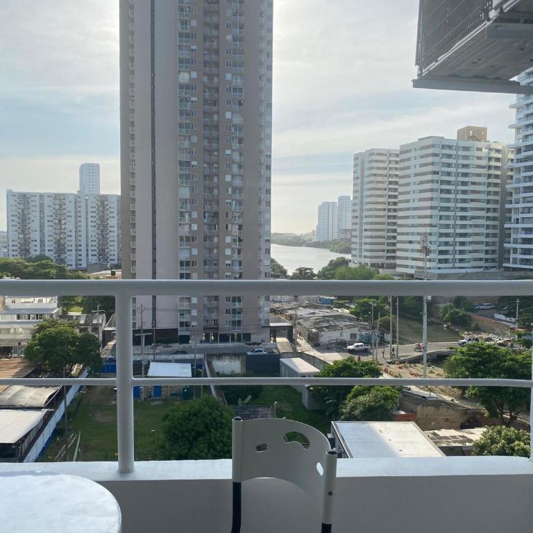 Entire apartment with amazing views Tower 811 - Three-Bedroom Apartment - 4