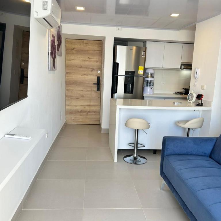 Entire apartment with amazing views Tower 811 - Three-Bedroom Apartment - 20