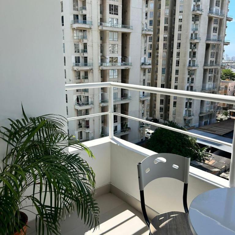 Entire apartment with amazing views Tower 811 - Three-Bedroom Apartment - 3