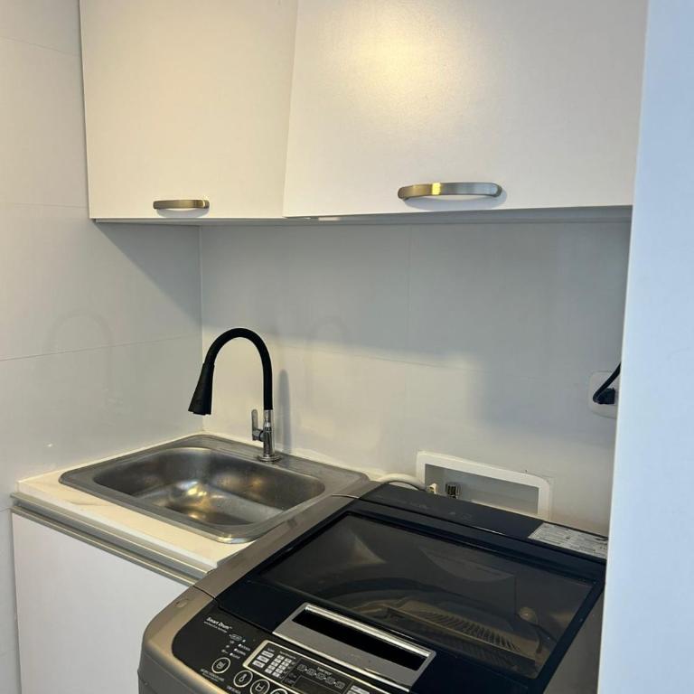 Entire apartment with amazing views Tower 811 - Three-Bedroom Apartment - 23