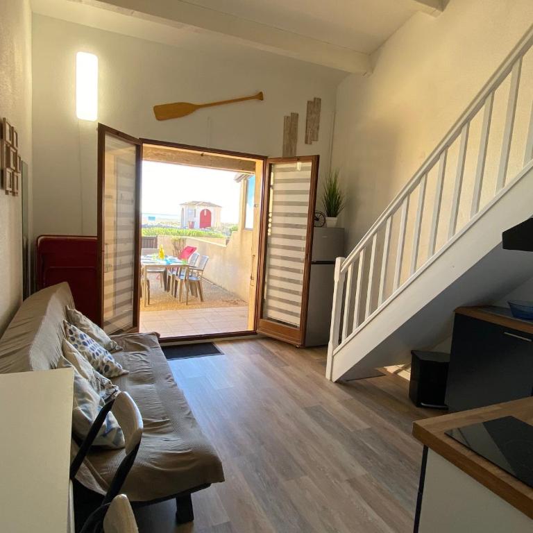 Port Leucate : Villa T2 Mezzanine Climatisée, Animaux <10kg OK, 5 pers., Front de Mer, PKG - FR-1-798-61 - Villa - 11