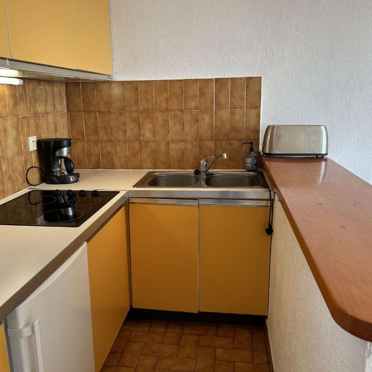 Appartement 4 pers. avec parking à Port Camargue - FR-1-250-324 - Apartment - 9
