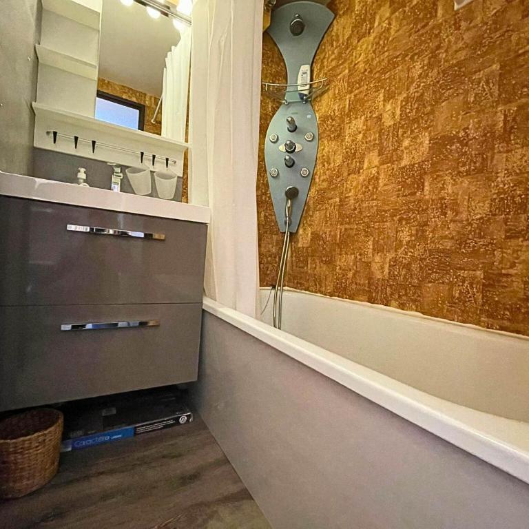 Studio cosy pour 4 personnes à 100m des pistes - FR-1-452-413 - Monolocale - 10