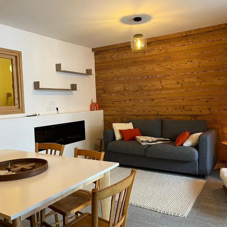 Appartement 4 pièces avec balcon à Pralognan-la-Vanoise - FR-1-464-260 - Apartamento - 1
