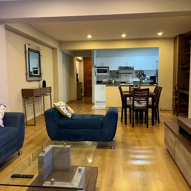 Room with 2 beds - Shared Apartment - Double or Twin Room - 1