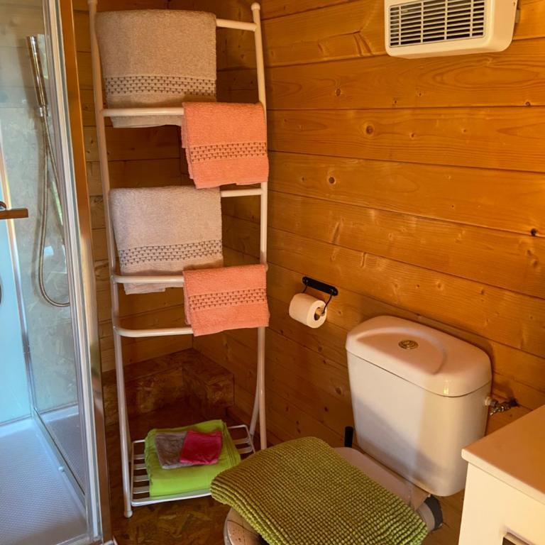 Maison avec ou sans ses petits chalets du Lauzun - Chalet - 20